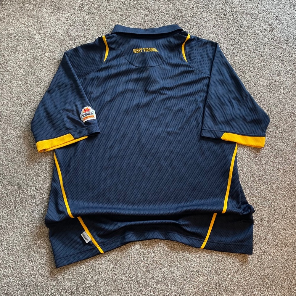 Mens Nike West Virginia Polo XL Navy Excellent WVU Fiesta Bowl Nike Fit Dry - Picture 2 of 5
